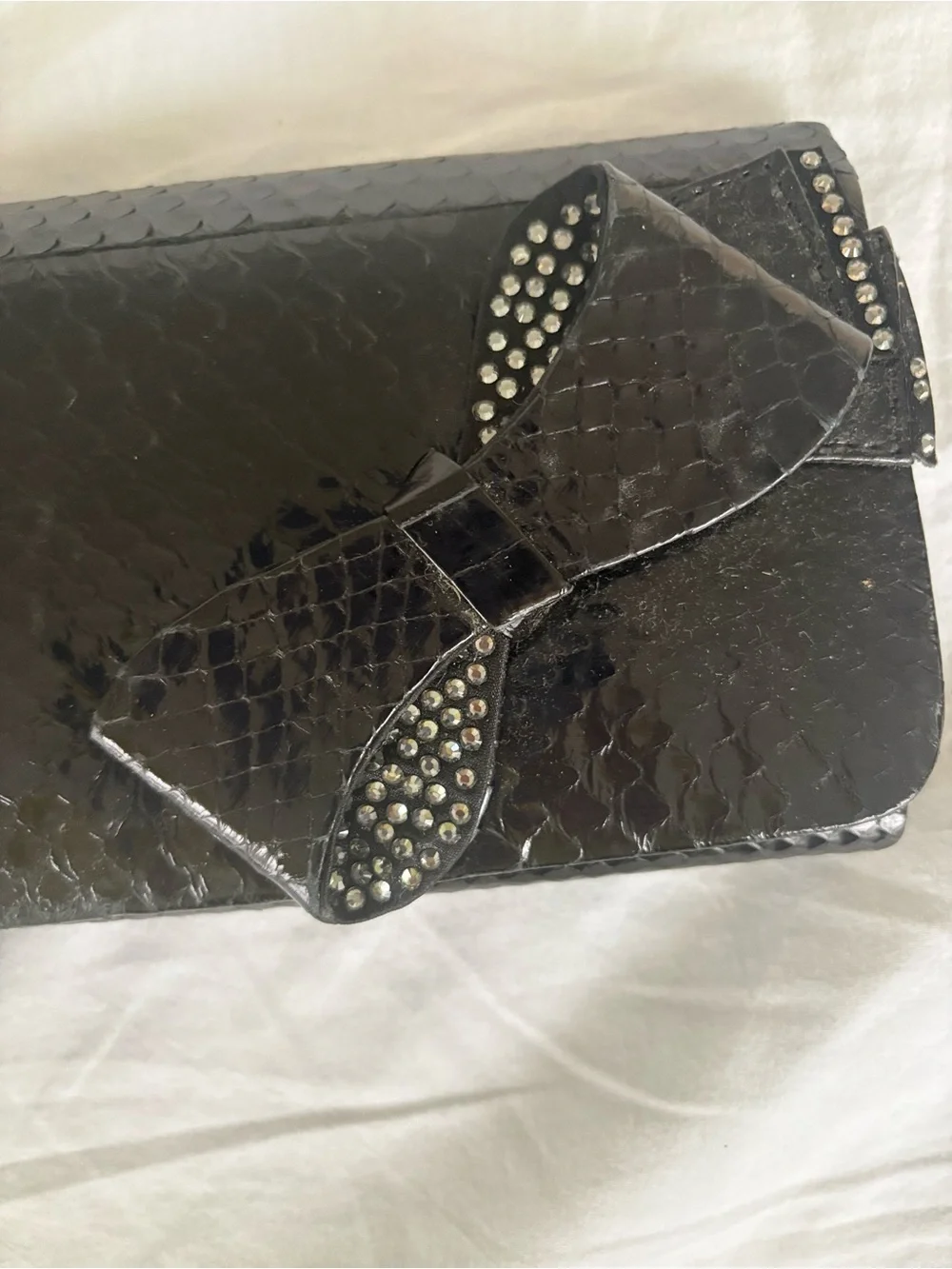 Black Bow-Accent Textured Clutch